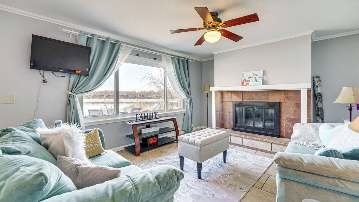 Belleville House | Belleville Lake House w/Fire Pit & Patio!