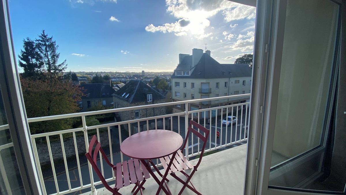 Saint-Lo Apartment | "Bellevue - 35 m2 - parking - 10 min downtown - Normandy - Saint Lô