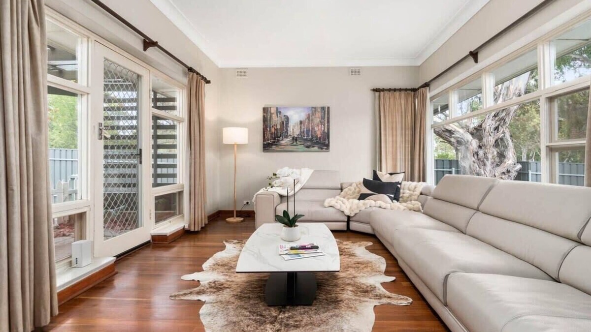 Bellevue Heights House | Bellevue Heights HolidayHome - Flinders Uni & Med