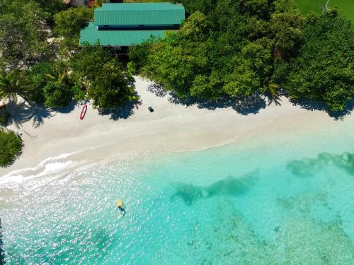 Bodufolhudhoo Hotel | Belmar Beach