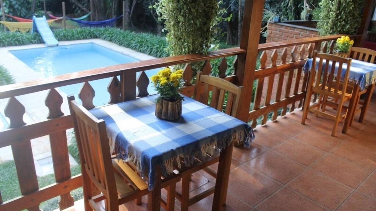 Cotia House | Belo Sítio com piscina, & 6.000 mt2 de área verde - 15 minutos de Pinheiros.