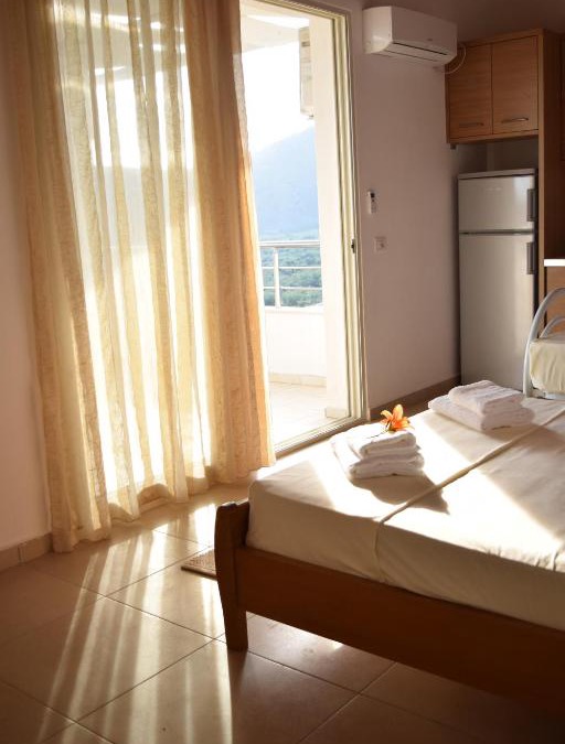 Qeparo House | Belvedere Adriatica