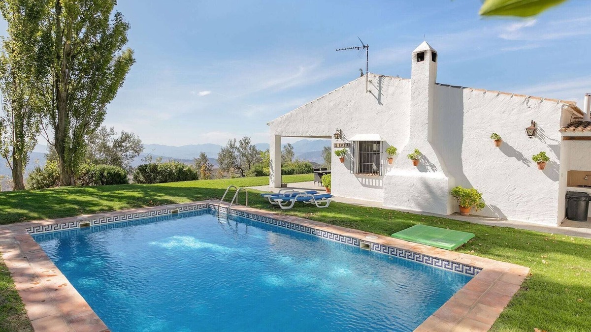 La Joya Cottage | Belvilla by OYO El Encinar