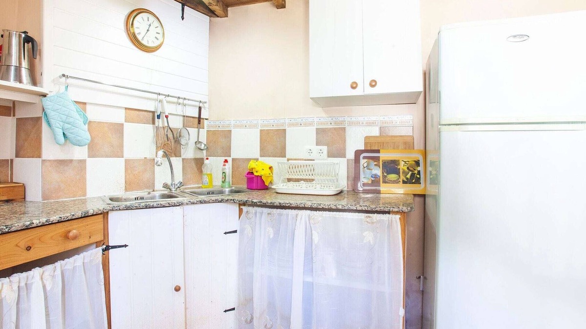 Panton Other | Belvilla by OYO La Casita Ribeira Sacra