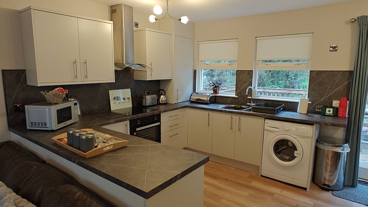 Tarbet Cottage | Ben Reoch Cottage - Loch Lomond & Arrochar Alps