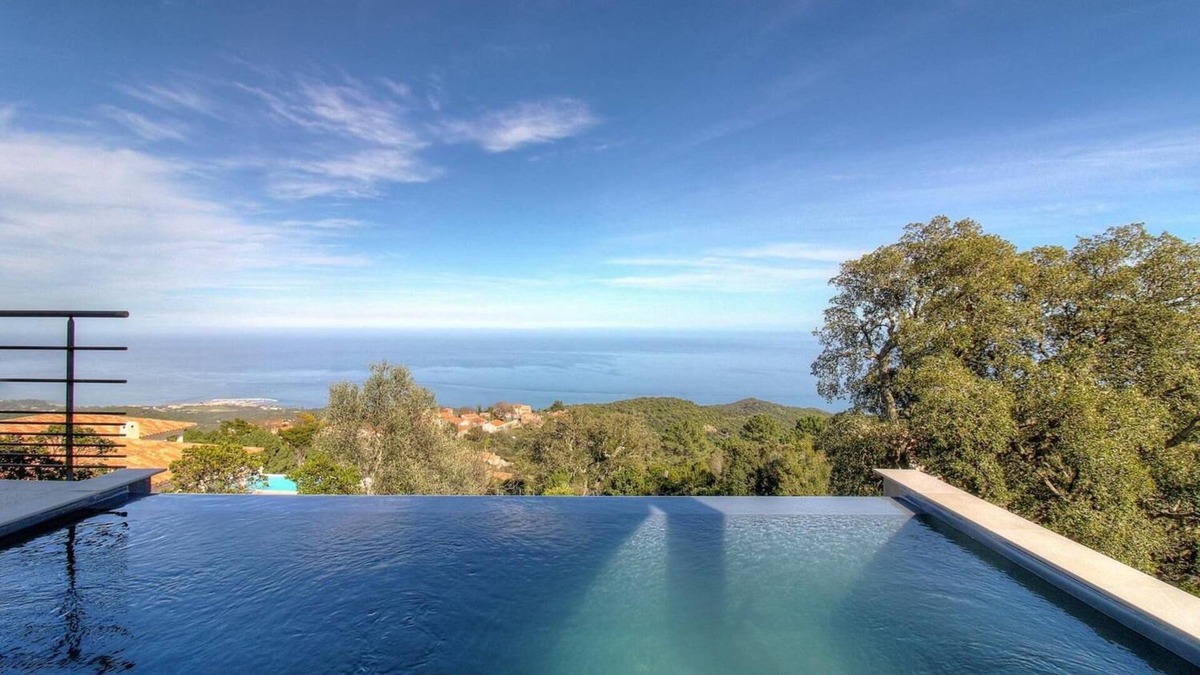 Sari-Solenzara House | Bergerie Ernestu, Sea view, Heated pool, Gr20 access