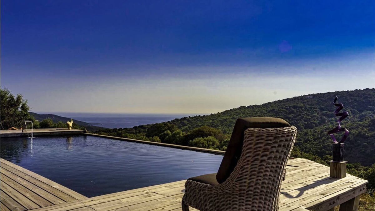 Serra-di-Ferro House | Bergeries corses swimming pool sea view near beach