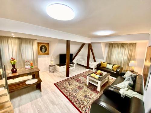 Teltow Apartment | Berlin Sky