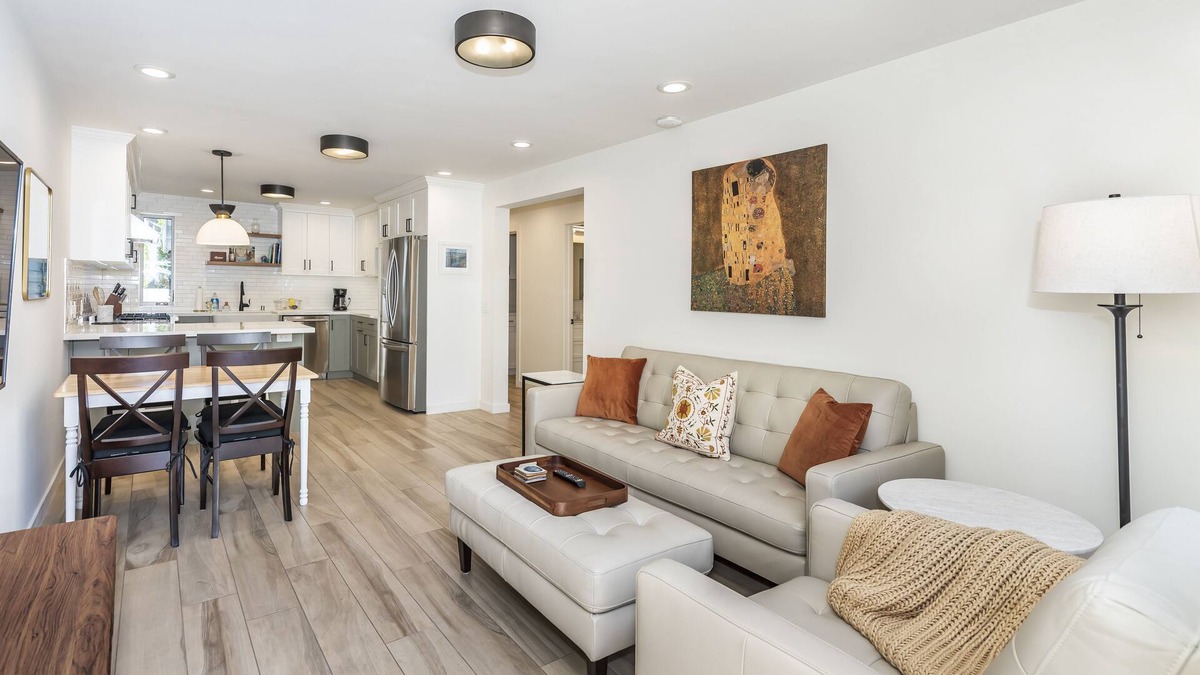 Bernal Heights House | Bernal Bungalow - 2 Bdr./2 Bath with Backyard.