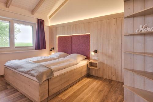 Hedwigenkoog House | Bernstein