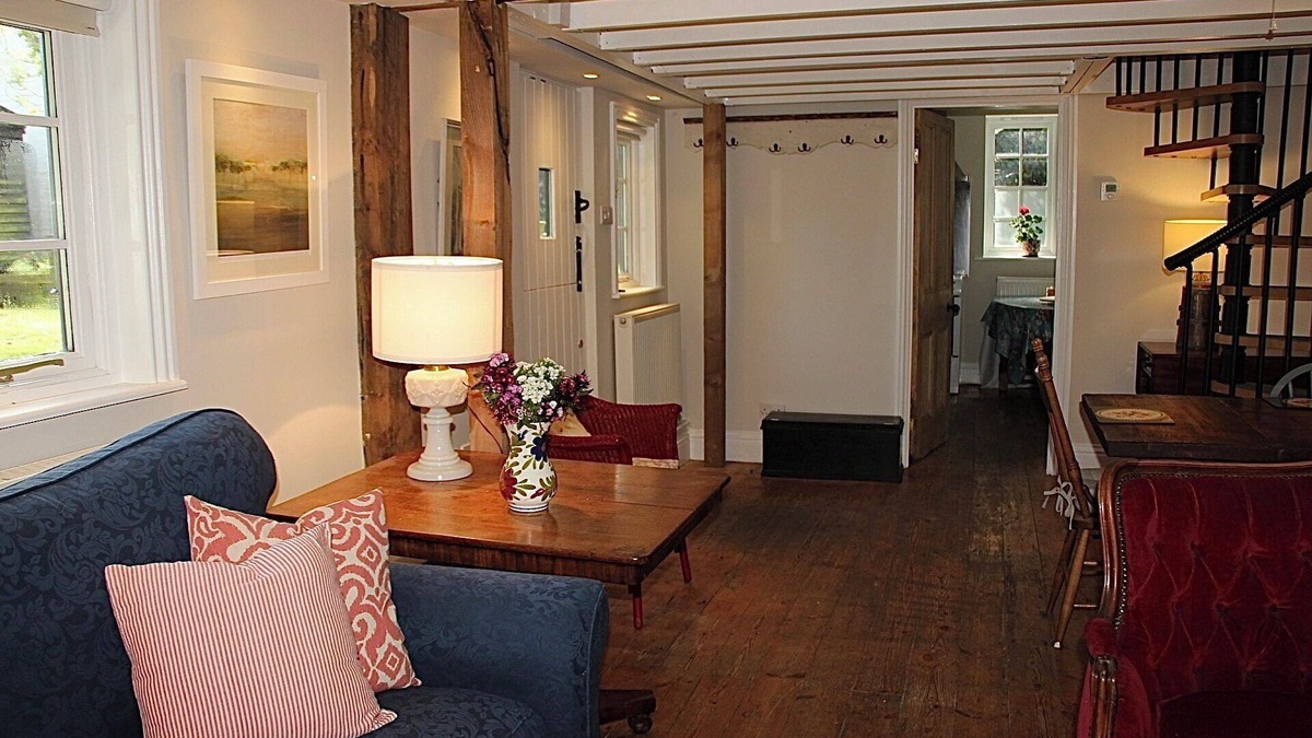 New Forest District Cottage | Bessie May Cottage