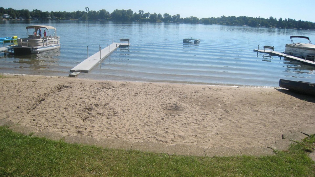 Wautoma Cottage | BEST FAMILY LAKE VACATION EVER!