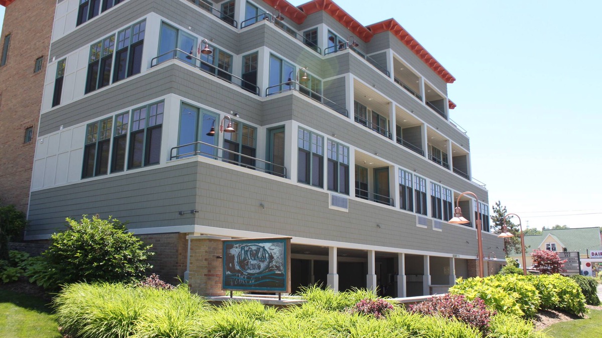Grand Haven Condo | Best Location - 2BD Waterfront #6 (1 Nt Min - Instant Reserve - CheckIn Anytime)