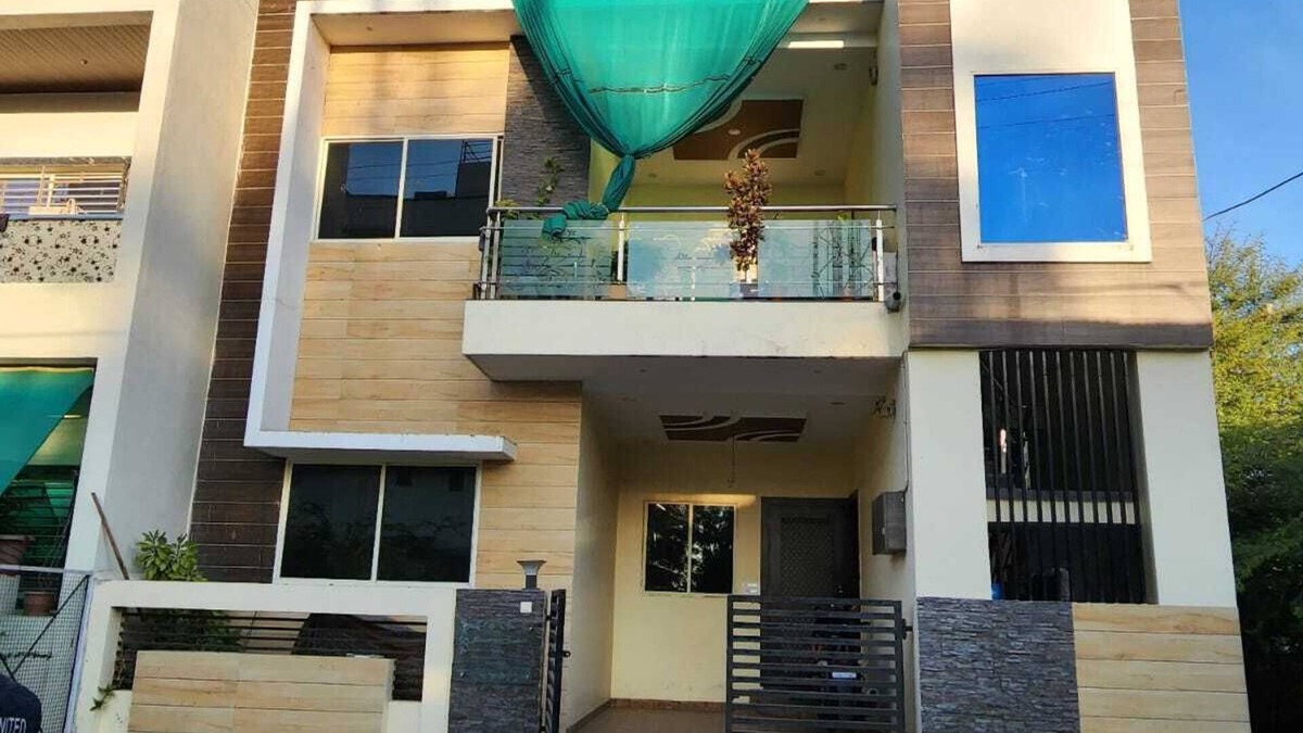 Ujjain House | Best location to stay 10 minutes from Mahakaleshwar temple