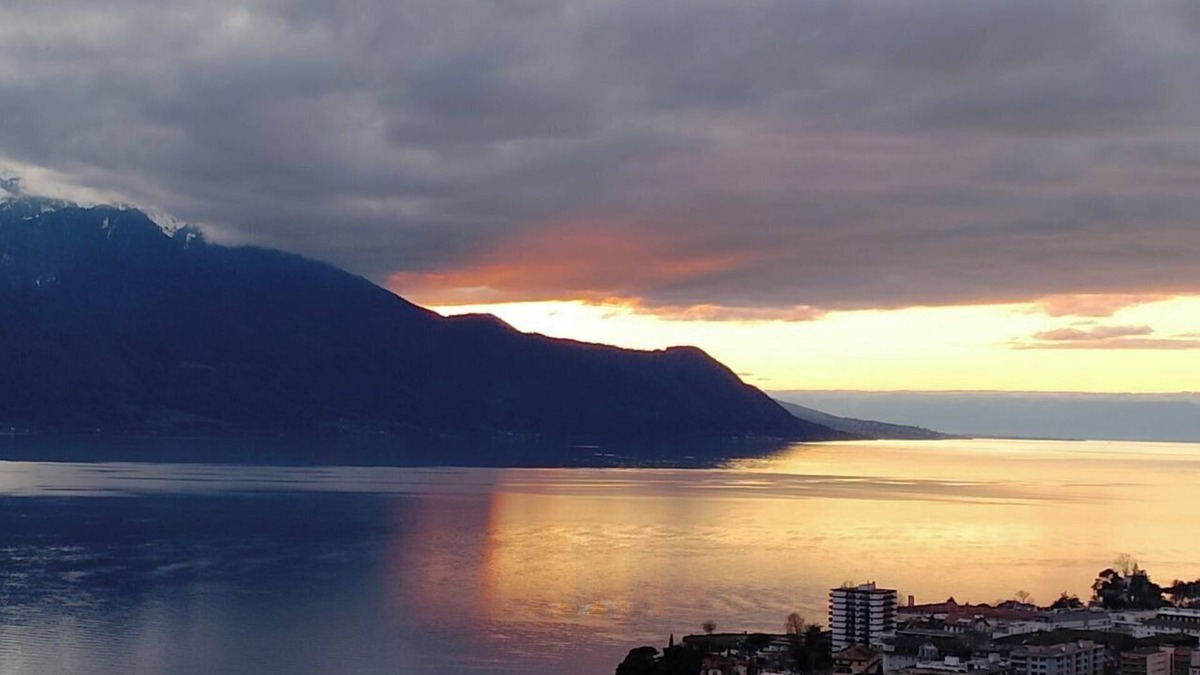 Chernex House | BEST Montreux Panoramic View, Swiss Authenticity 1-9 Guests