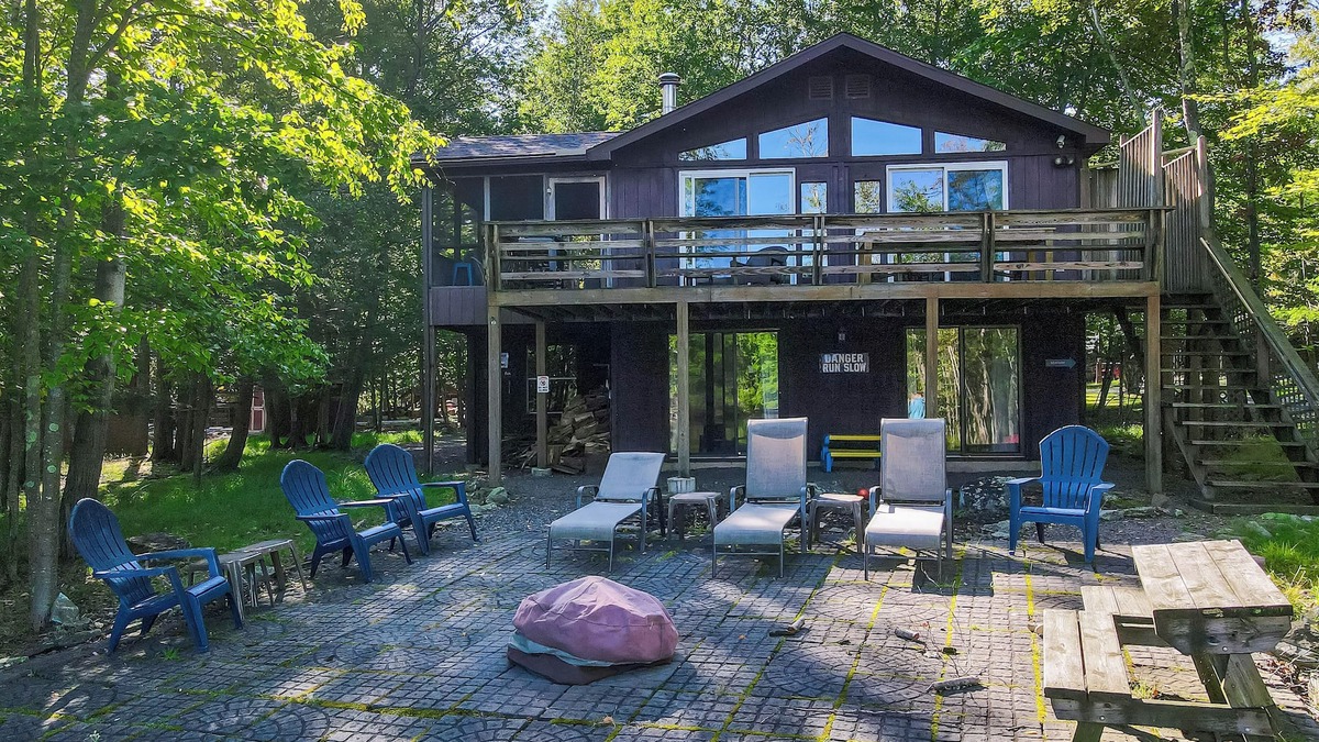 Wallenpaupauk Lake Estates Cabin | Best Of Both Lakes Wally/WLE-3 Bed/2 Bath, Kayaks included. Short stays Welcome