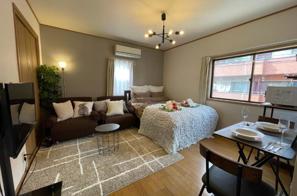 Honmachi Apartment | Best Shinjuku Modern Full-furnished Apartment1 ONLY 2min to Shinjuku by Train