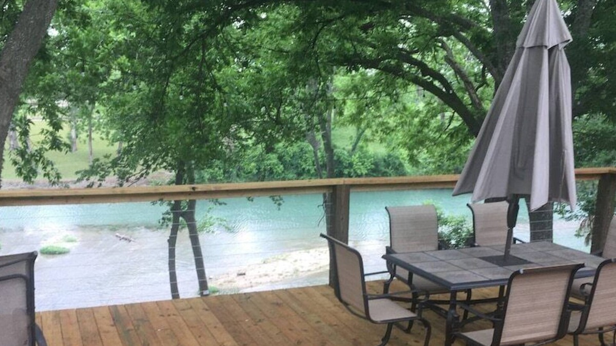 Martindale House | Best Spot on the San Marcos River!