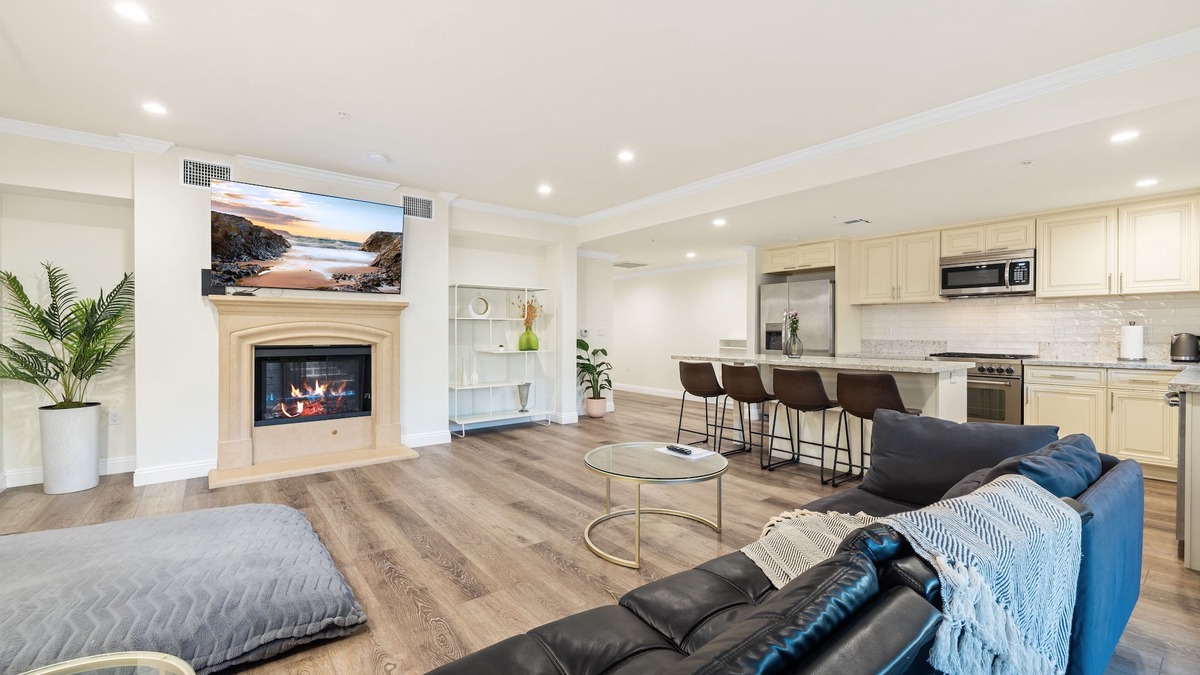 Lamanda Park Apartment | Best value 2b2b center of Pasadena