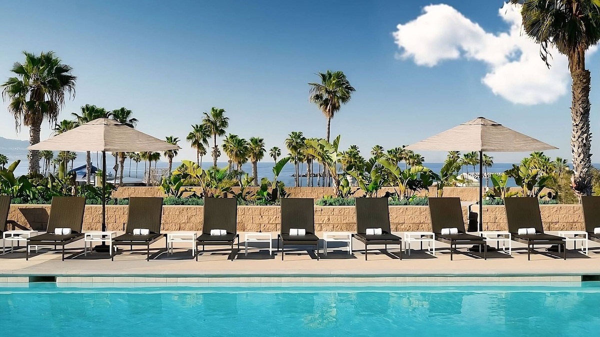 South Redondo Hotel | Best Value, Quality Stay! Pet-Friendly, Short Drive to Venice Beach Boardwalk