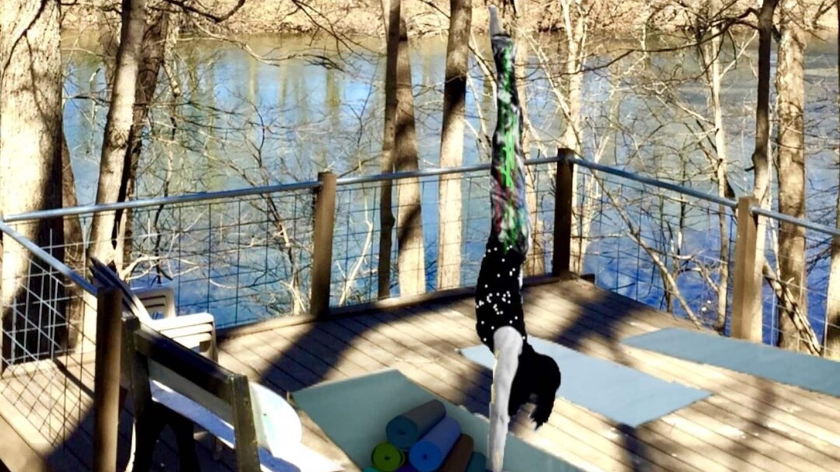 Bluemont House | "Best Value": WATERFRONT! 5-Star-Rated & VIEWS Bluemont/Middleburg/Winchester