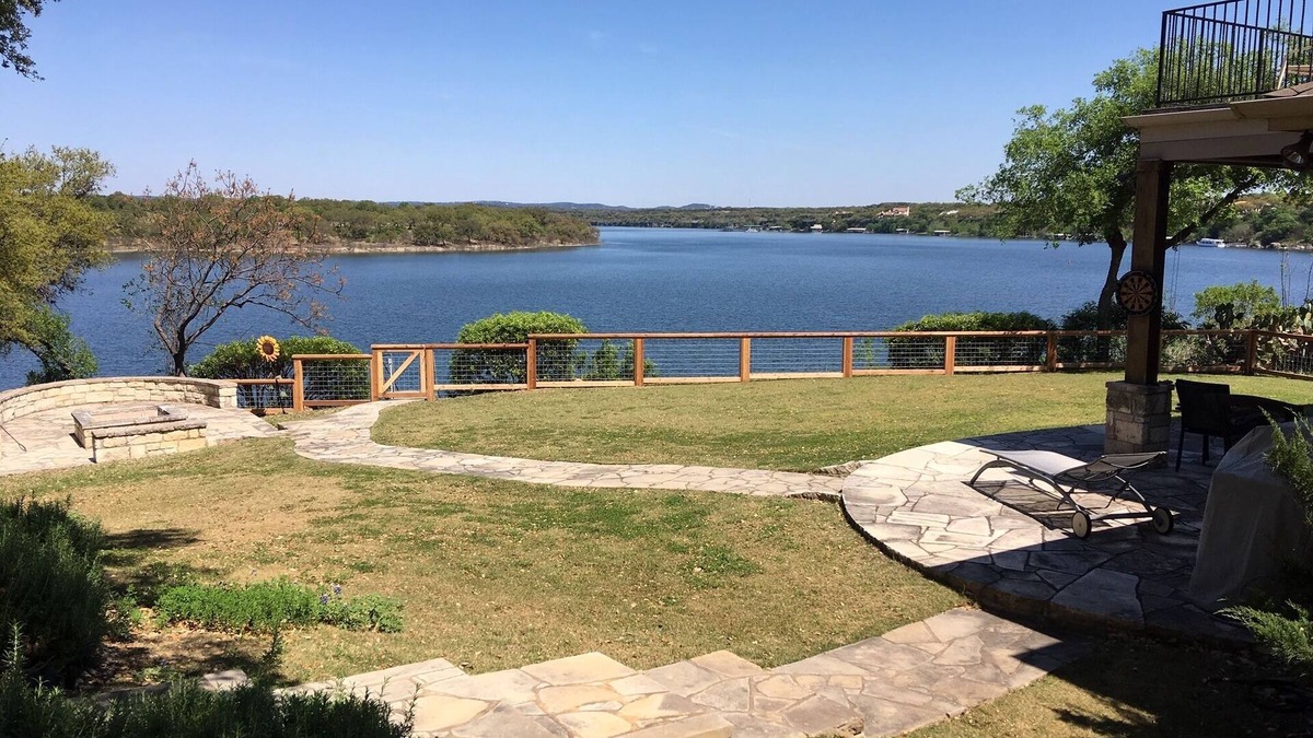 Naumanns Camp House | Best View on Lake Travis! Lovely home!