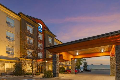 Bonnyville Hotel | Best Western Bonnyville Inn & Suites