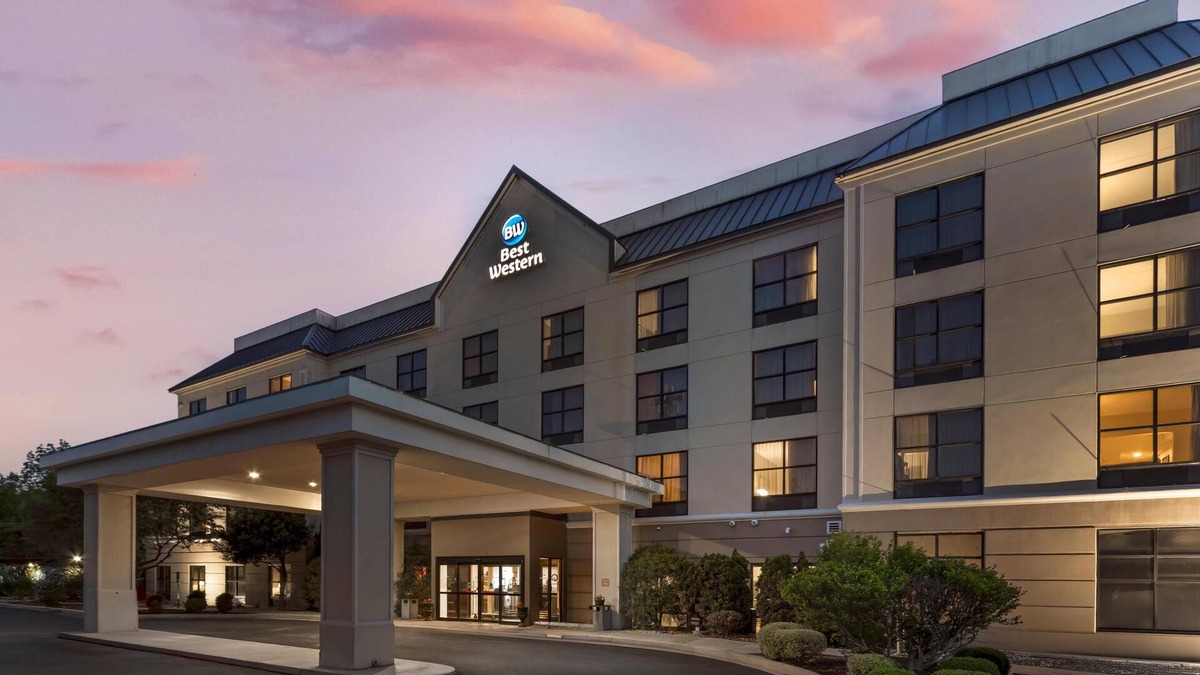 North East Hotel | Best Western Chesapeake Bay North Inn