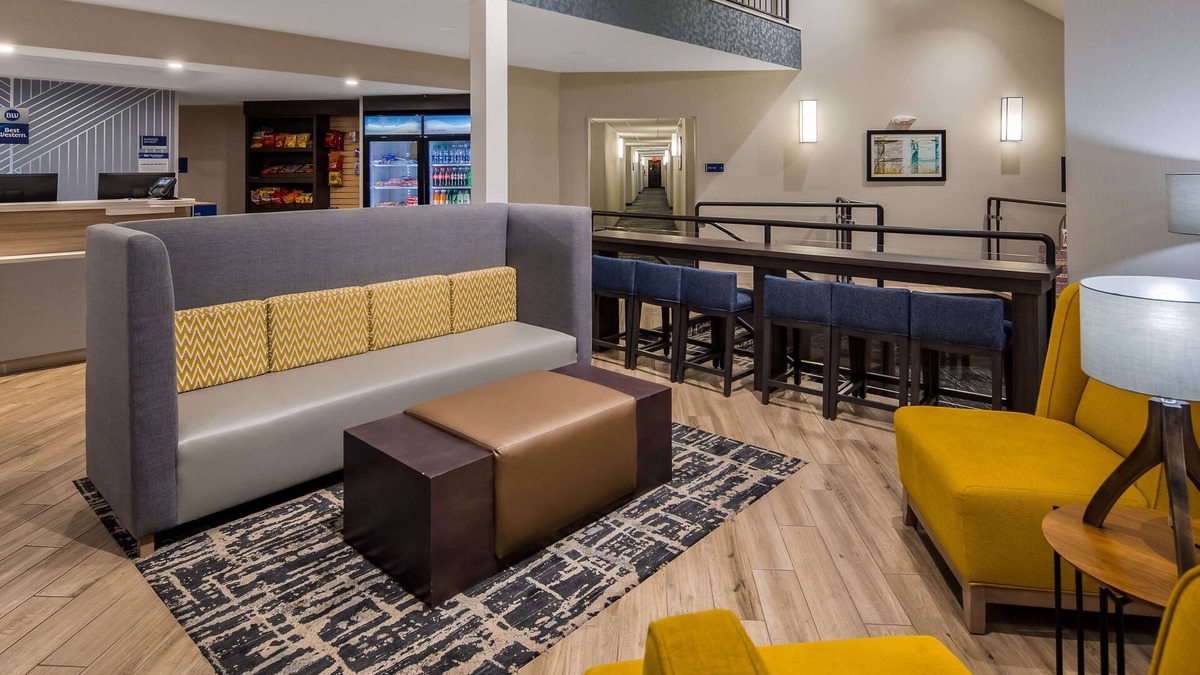 Seabrook Hotel | Best Western Hampshire Inn