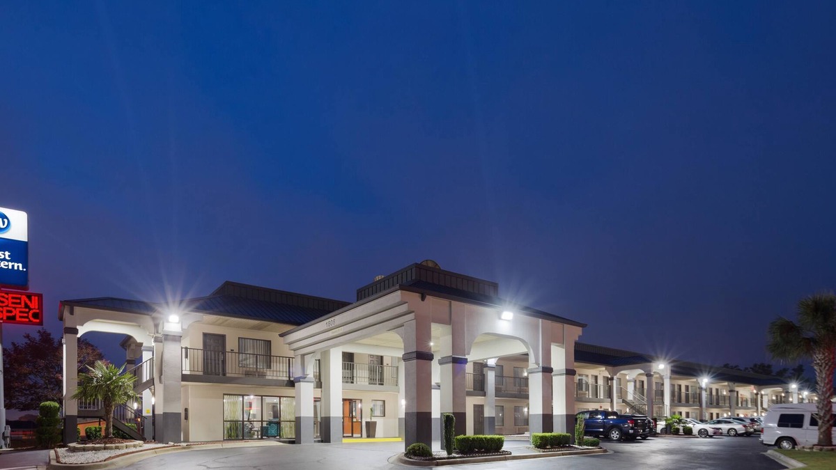 Florence Hotel | Best Western Inn