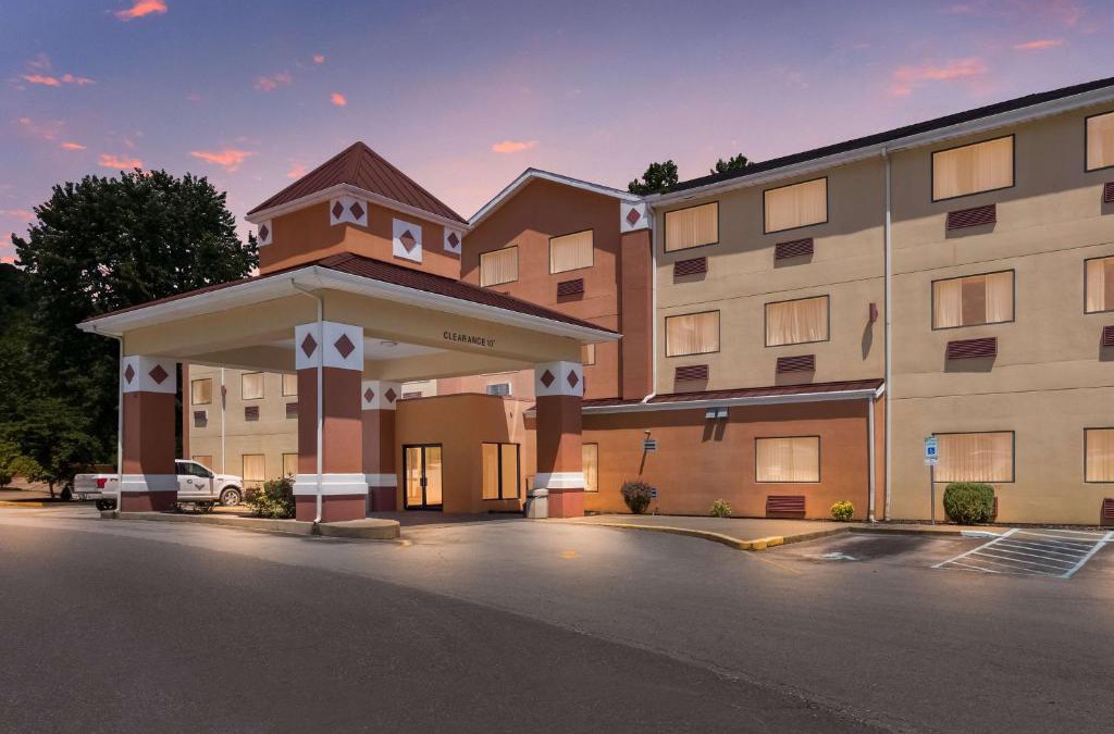 Chapmanville Hotel | Best Western Logan Inn