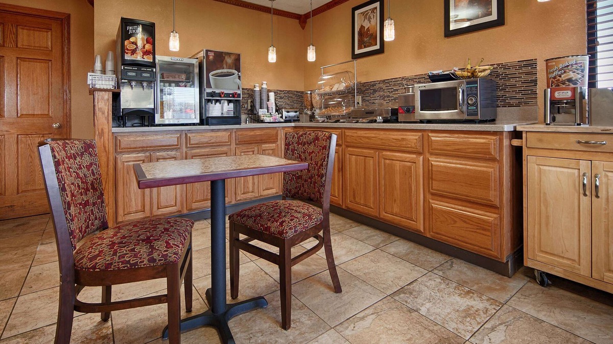 Martinsville Hotel | Best Western Martinsville Inn