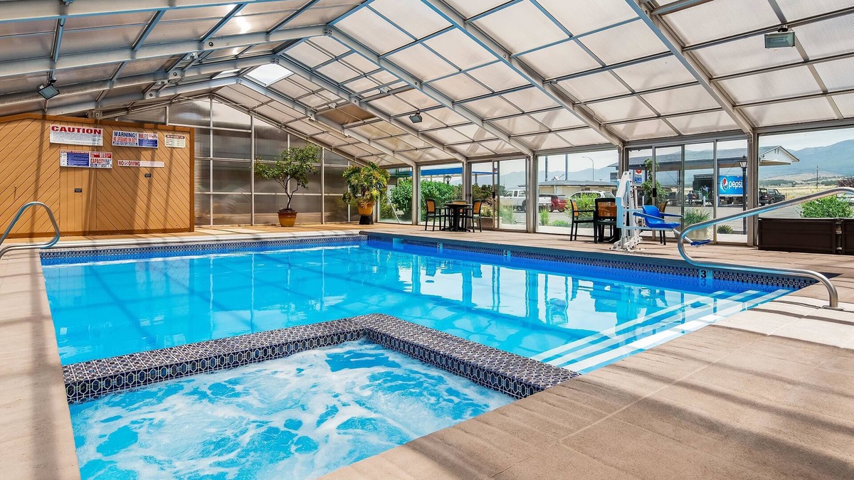 Fillmore Hotel | Best Western Paradise Inn & Resort