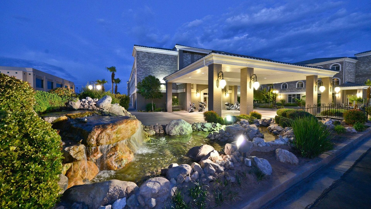 St. George Hotel | Best Western Plus Abbey Inn
