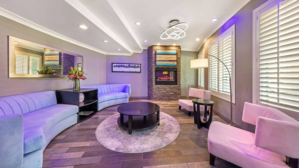 Delthorne Hotel | Best Western Plus Avita Suites