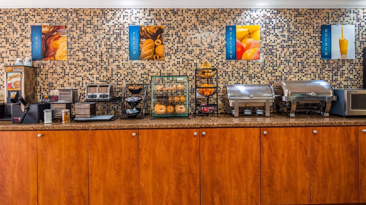Bradenton Hotel | Best Western Plus Bradenton Hotel & Suites