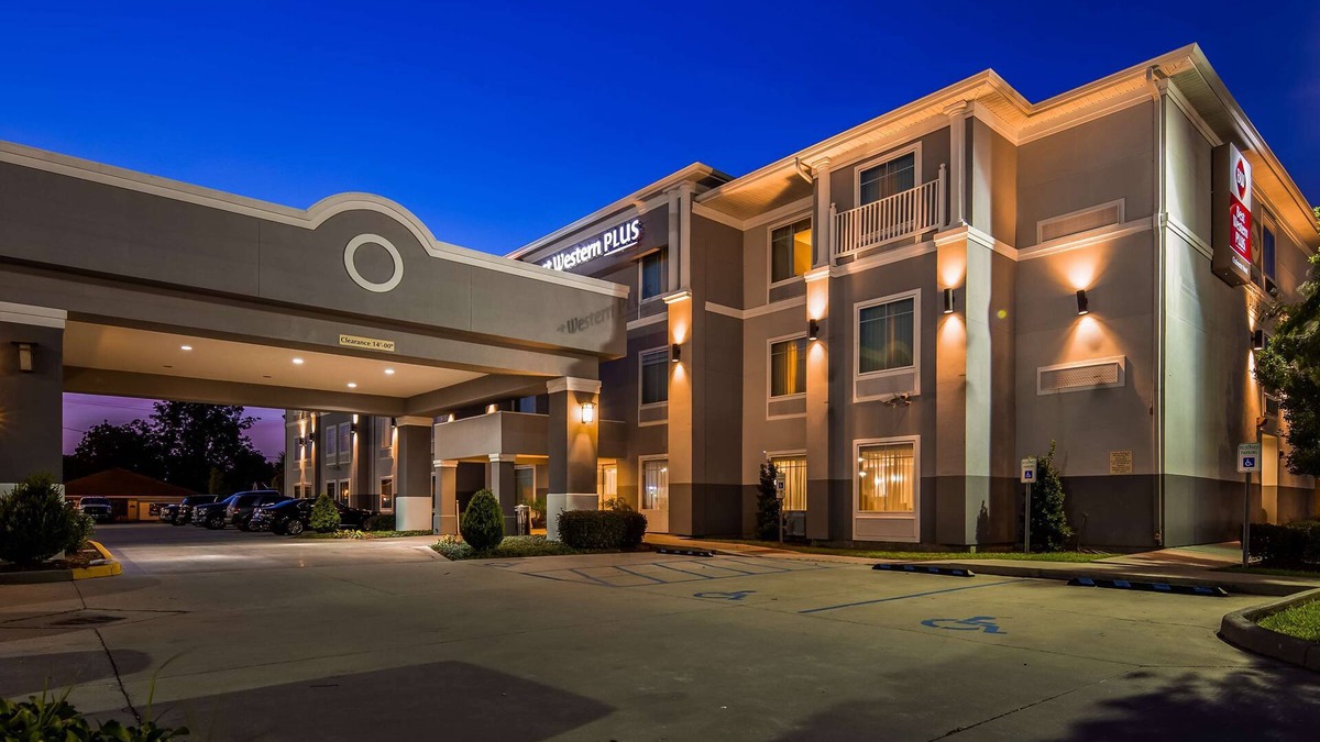 Chalmette Hotel | Best Western Plus Chalmette Hotel