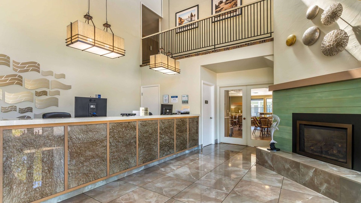 Scotts Valley Hotel | Best Western Plus Inn Scotts Valley