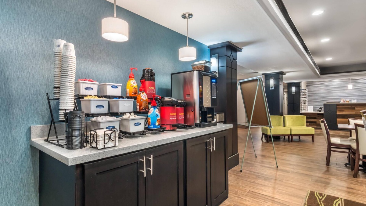 Liberal Hotel | Best Western Plus Liberal Hotel & Suites