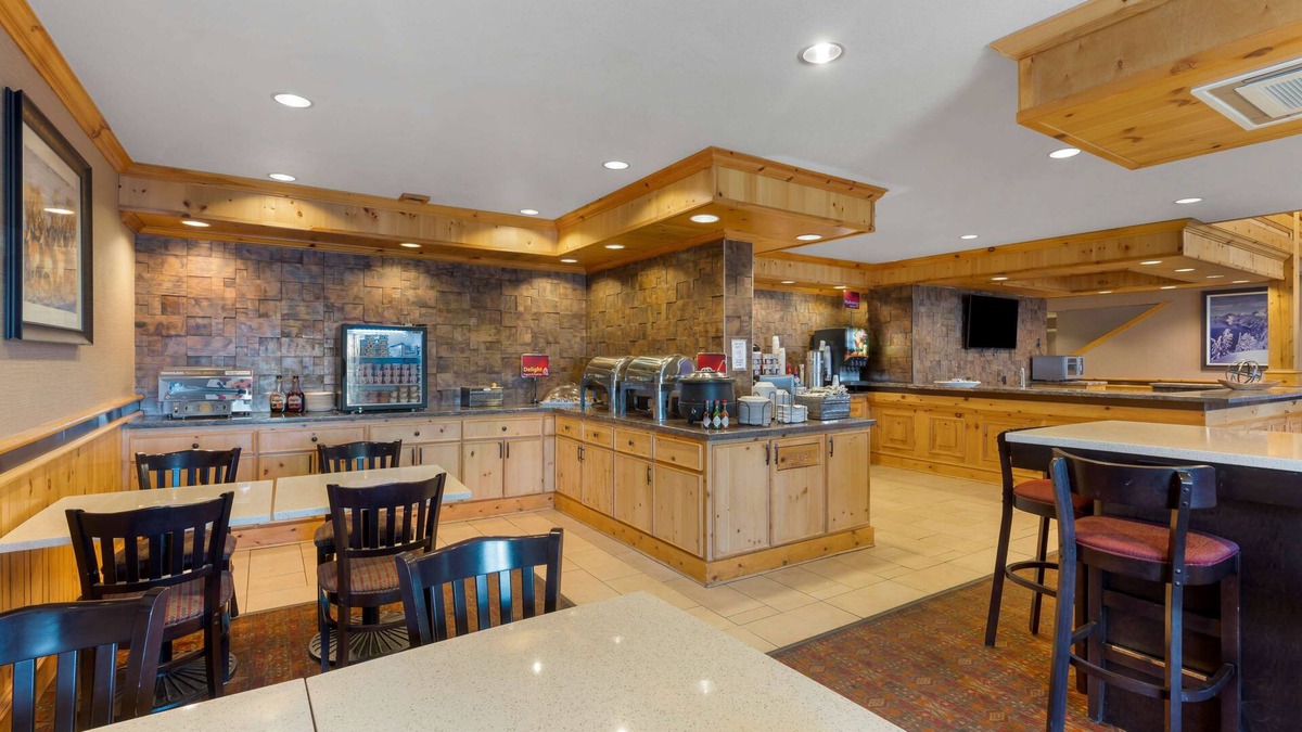 Altamont Hotel | Best Western Plus Olympic Inn