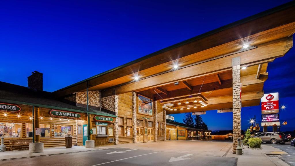 Bryce Canyon Hotel | Best Western PLUS Ruby's Inn