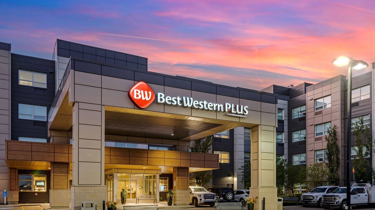 Fort McMurray Hotel | Best Western Plus Sawridge Suites