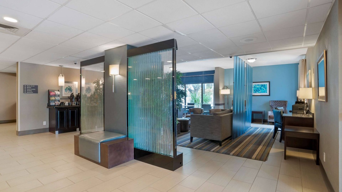 Tallahassee Hotel | Best Western Plus Tallahassee North Hotel