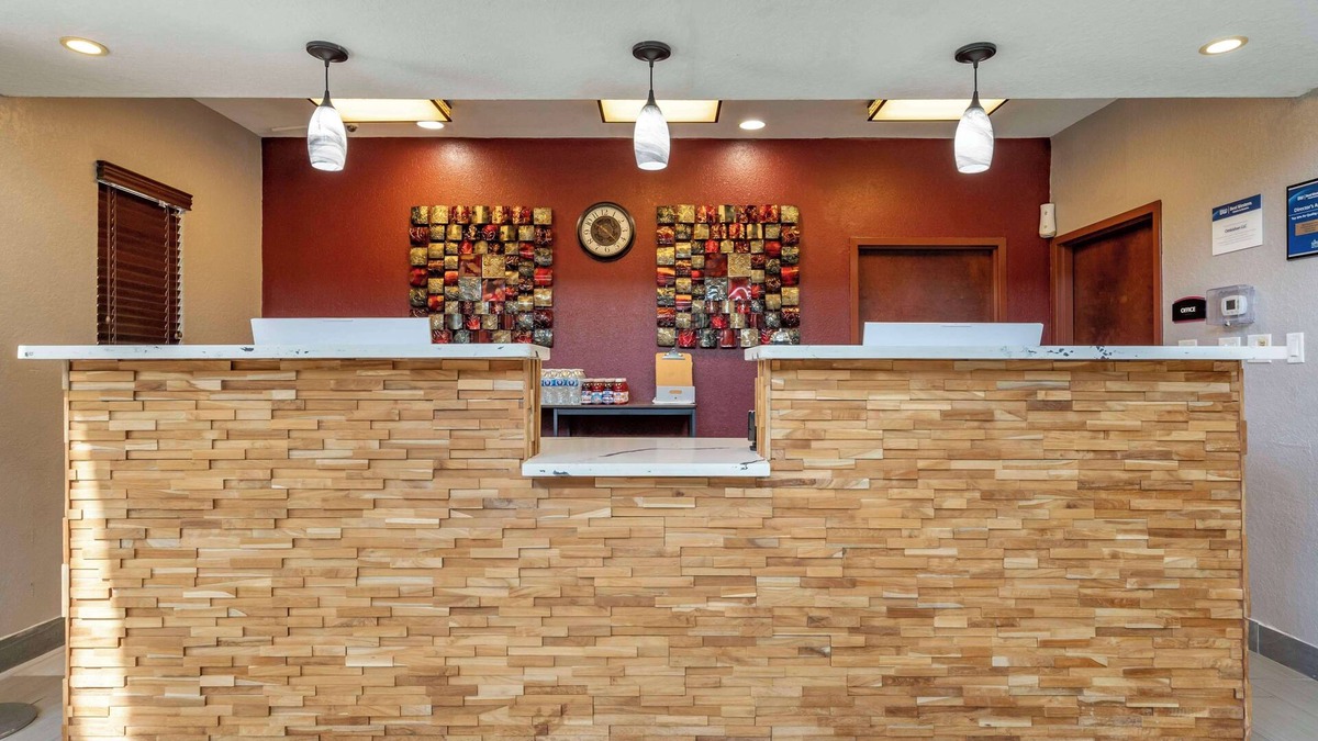 Victoria Hotel | Best Western Plus Victoria Inn & Suites