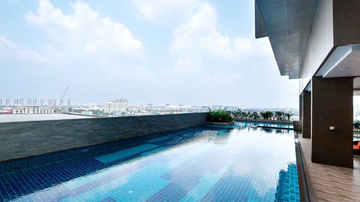 Khlong Kluea Hotel | Best Western Plus Wanda Grand Hotel