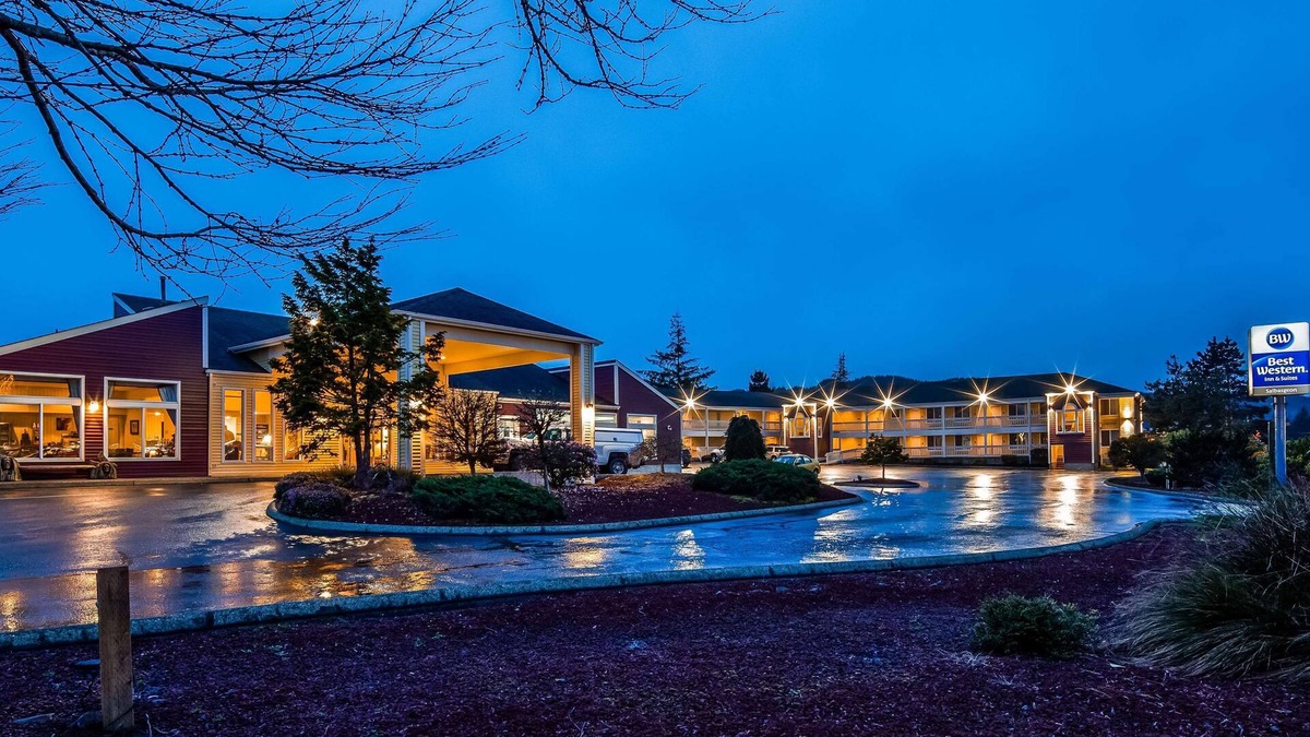 Reedsport Hotel | Best Western Salbasgeon Inn & Suites Of Reedsport