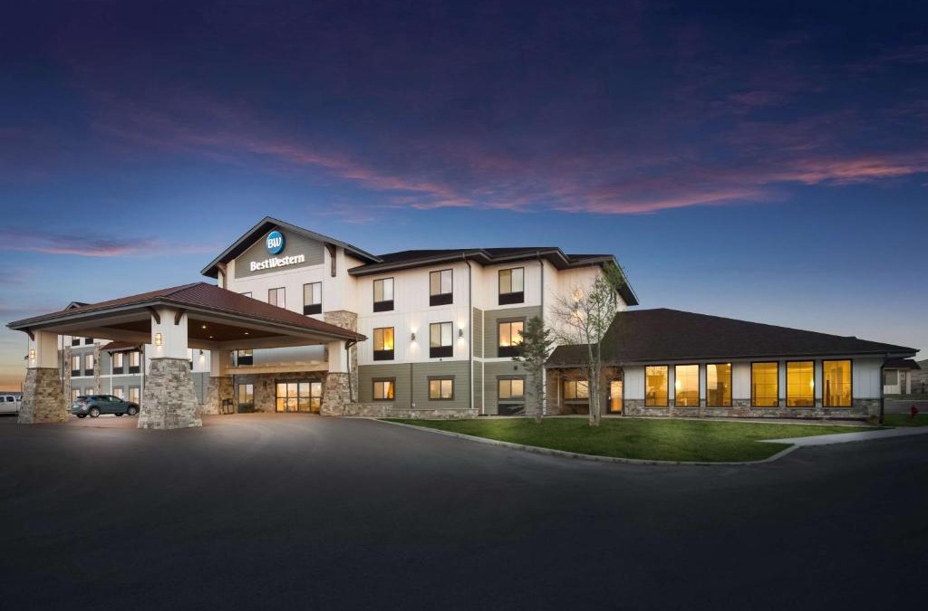 Shelby Hotel | Best Western Shelby Inn & Suites