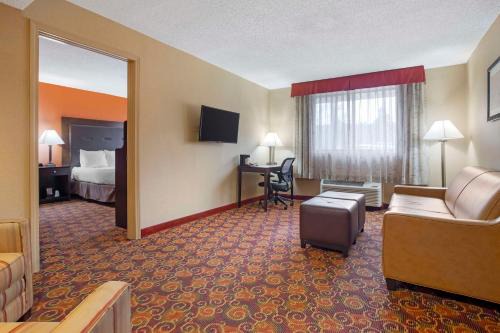 Sharon Hotel | Best Western The Inn at Sharon - Foxboro