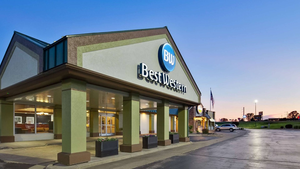 Tomah Hotel | Best Western Tomah Hotel
