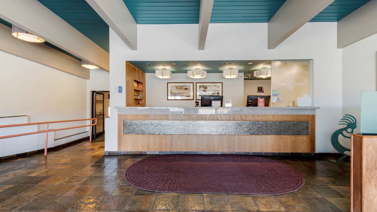 Cortez Hotel | Best Western Turquoise Inn & Suites